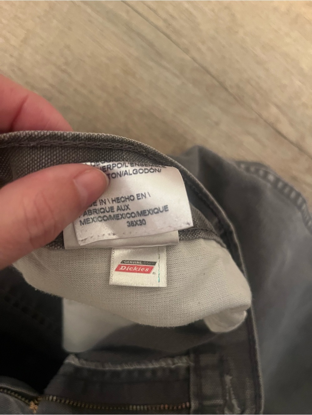 Dickies Men's Gray Cargo Work Pants - Utility Pockets - Picture 4 of 4